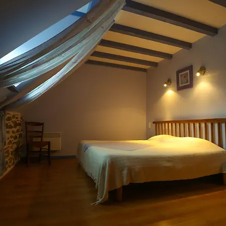 D'hotes Biscayburu